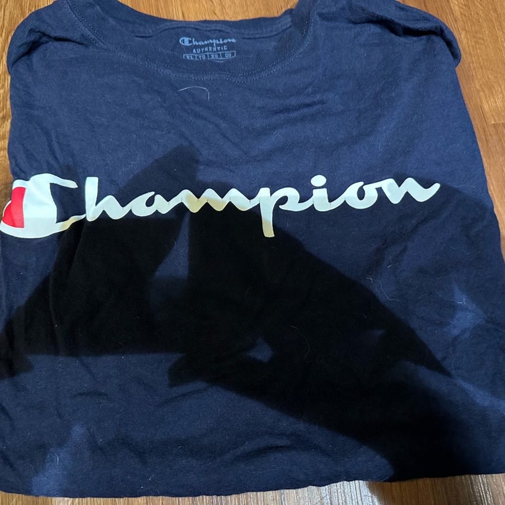 Champion T-shirt
